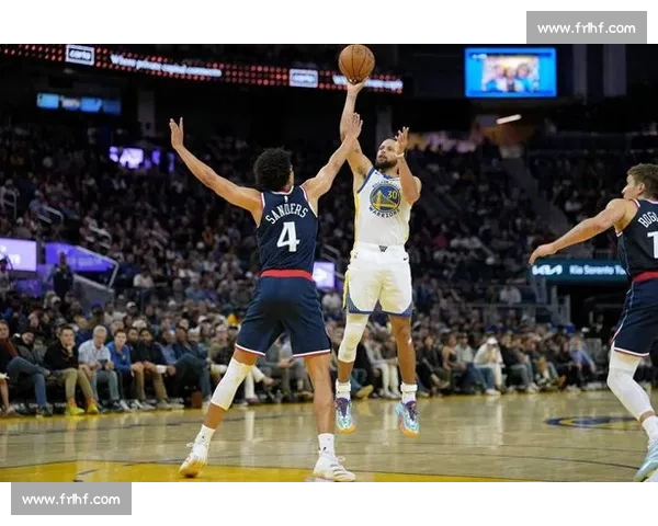 空砍 44 分!爱德华兹独木难支,森林狼 18 分脆败湖人