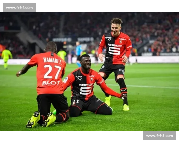 队报：热刺 2600 万镑追逐法甲神射手卡利穆恩多，雷恩谈判在即